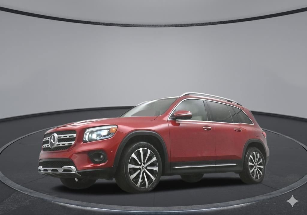 Used 2020 Mercedes-Benz GLB 250 w/ Premium Package image 35