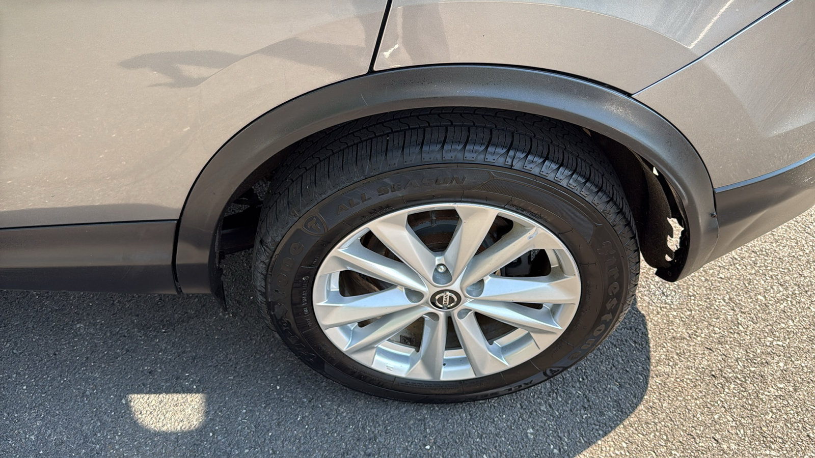 Used 2019 Nissan Rogue Sport S w/ Appearance Package AWD/4WD image 20