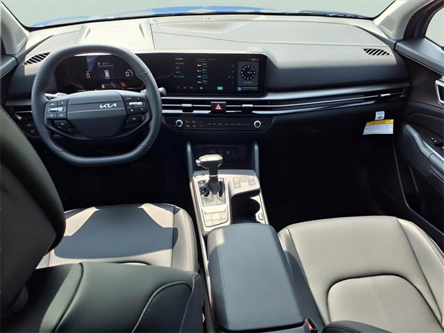 New 2026 Kia Sportage EX w/ EX Panorama Roof Package image 6