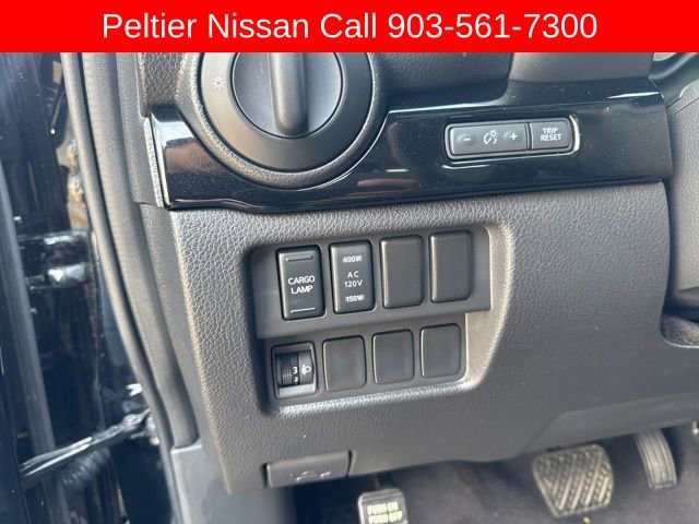 Used 2024 Nissan Titan SV w/ SV Bronze Edition Package image 12