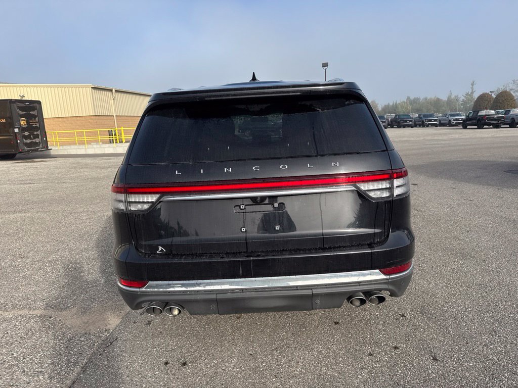 Used 2020 Lincoln Aviator Reserve w/ Equipment Group 201A AWD/4WD image 6