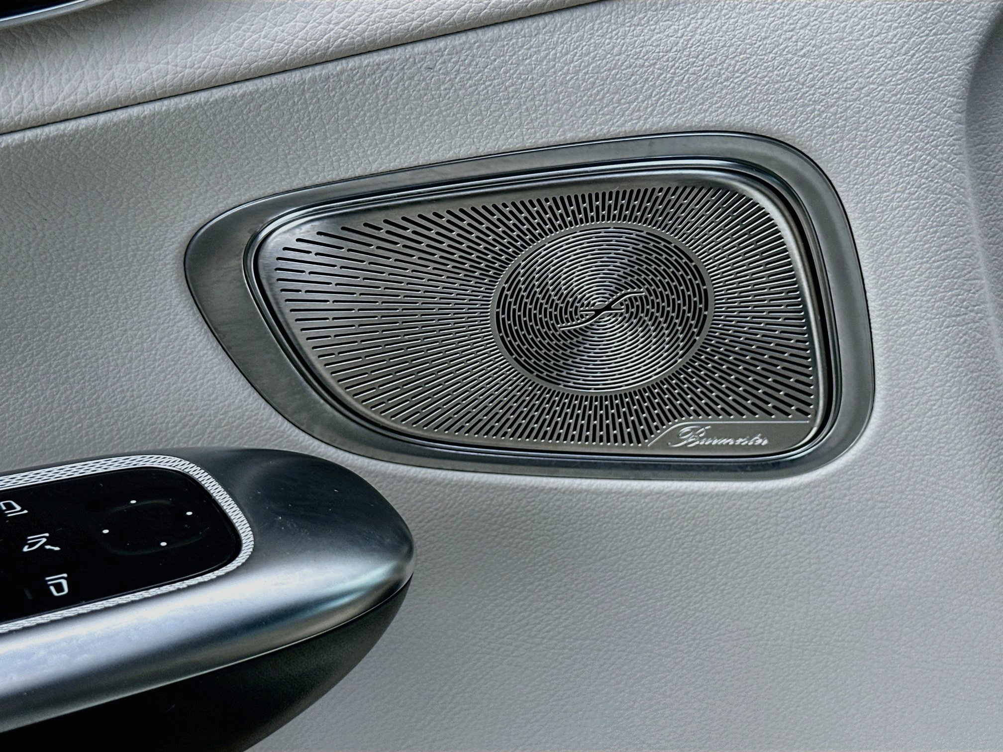 Used 2023 Mercedes-Benz GLC 300 image 19