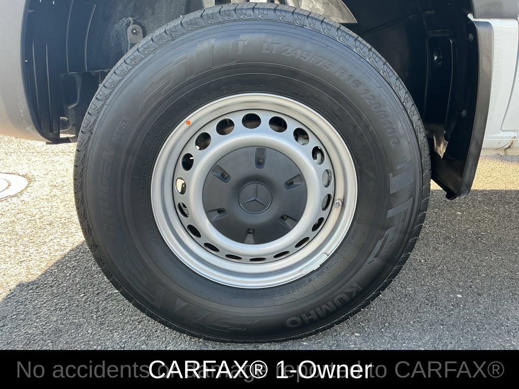 Used 2025 Mercedes-Benz Sprinter 2500 image 2