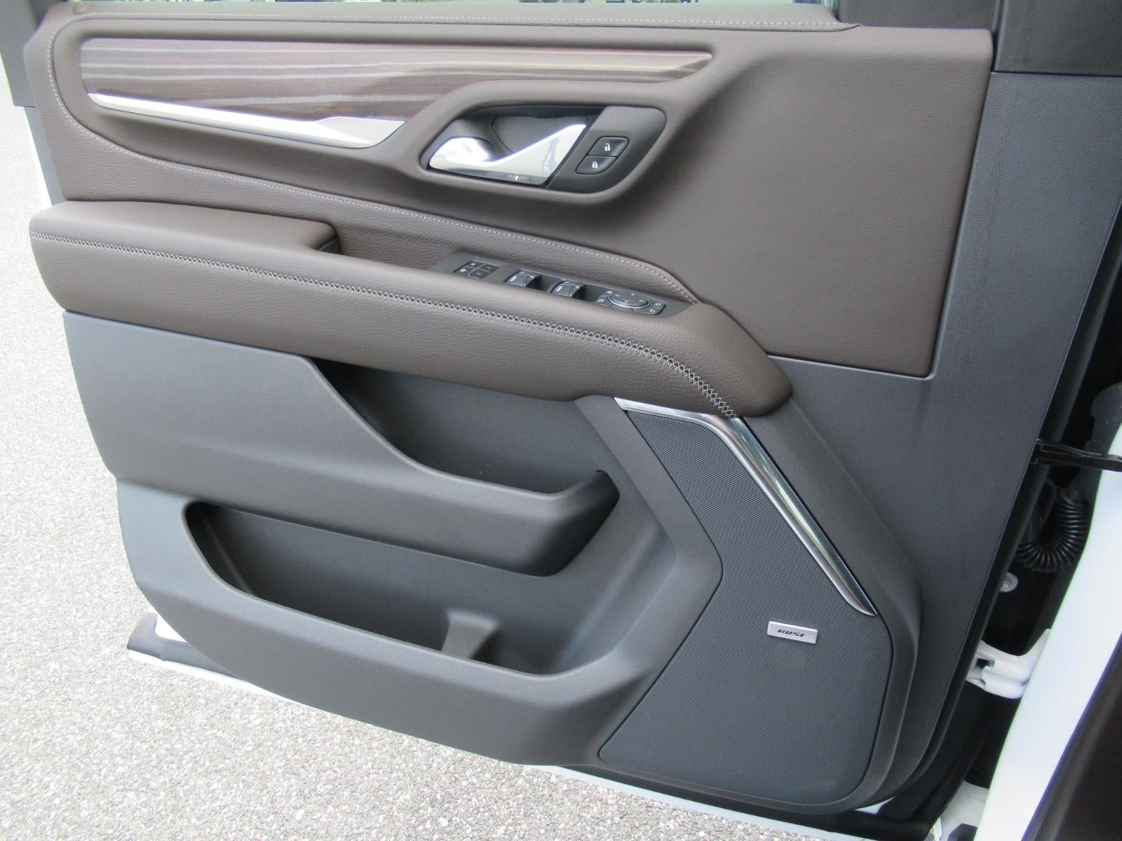 Used 2024 GMC Yukon XL Denali RWD image 20