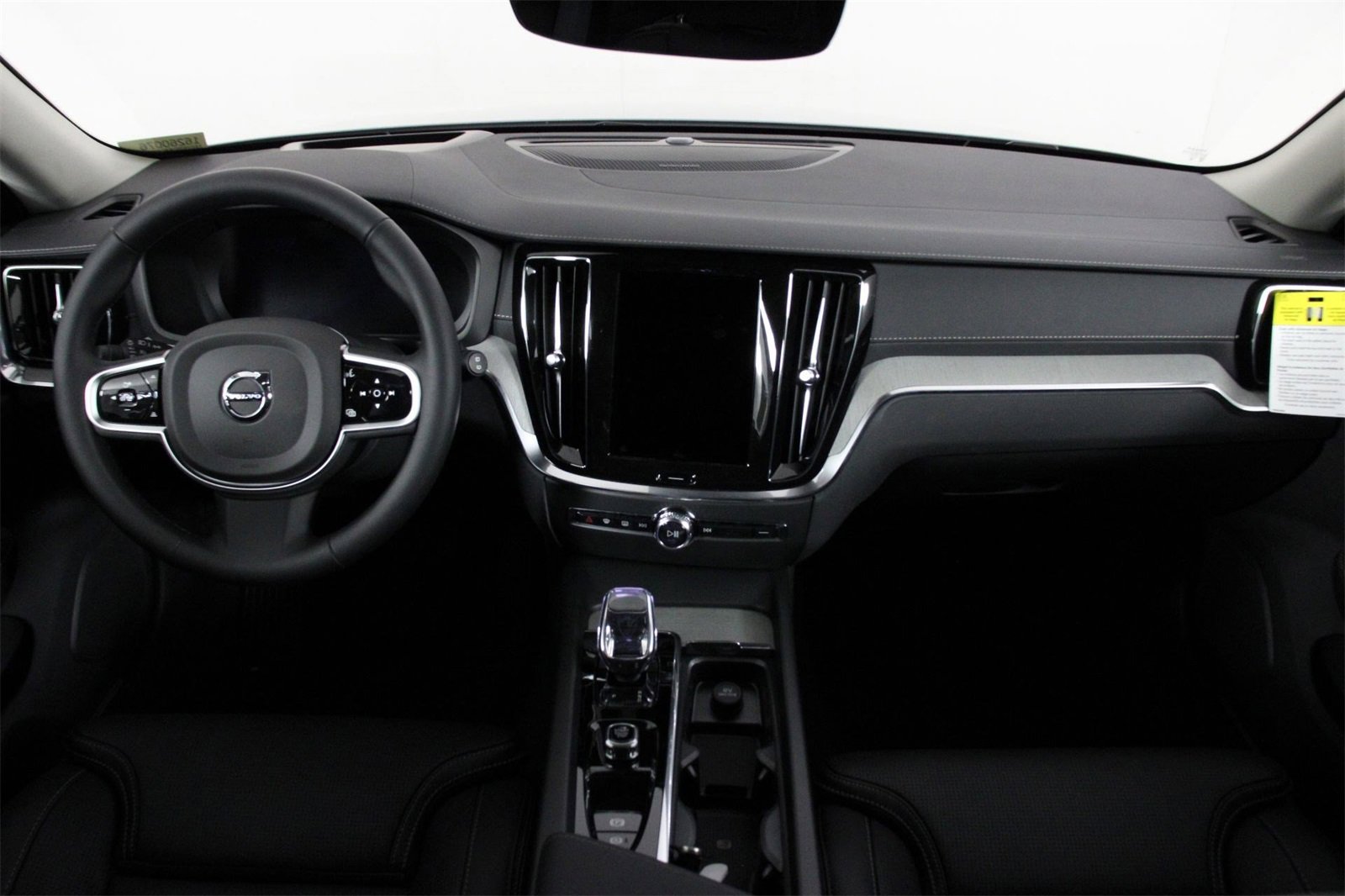 New 2026 Volvo V60 B5 Cross Country Ultra w/ Climate Package image 5