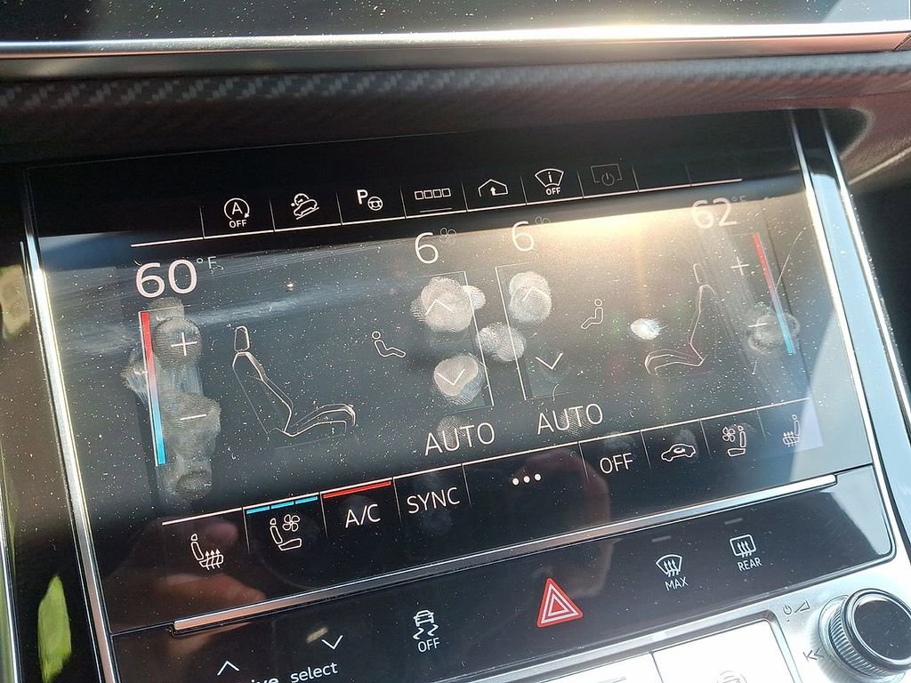 Used 2024 Audi SQ8 Prestige w/ Prestige Package image 19