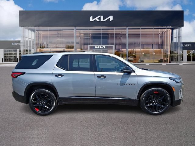 Used 2023 Chevrolet Traverse Premier w/ Redline Edition AWD/4WD image 7