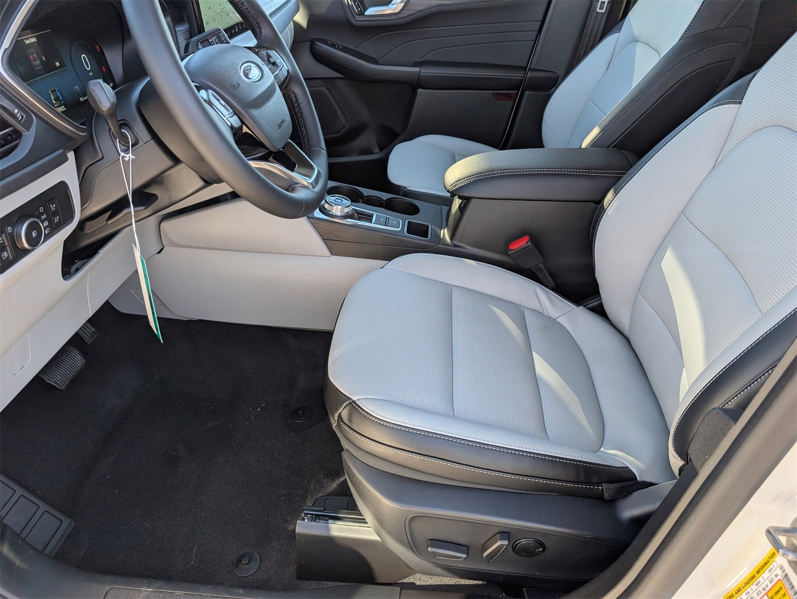 New 2026 Ford Escape Platinum image 15