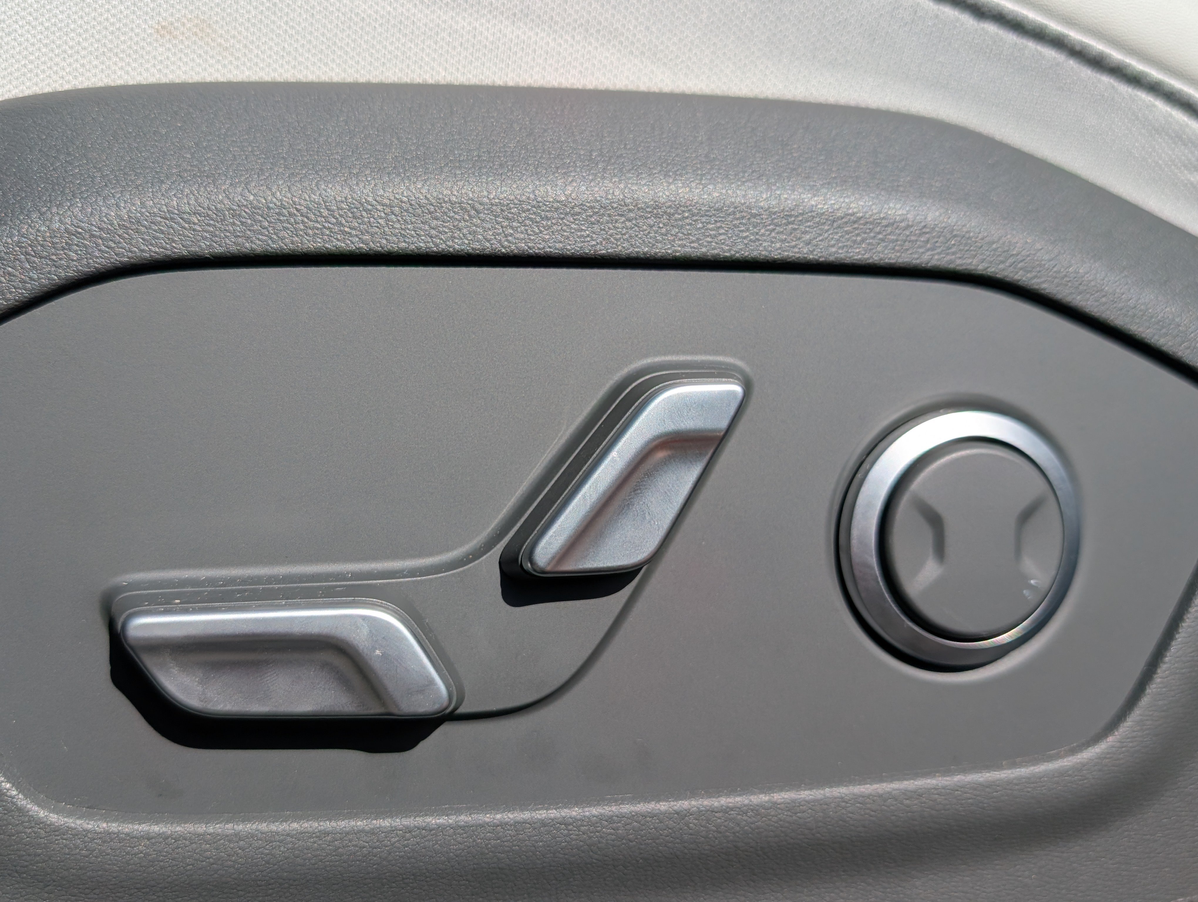 Used 2026 Hyundai Santa Fe SEL AWD/4WD image 20