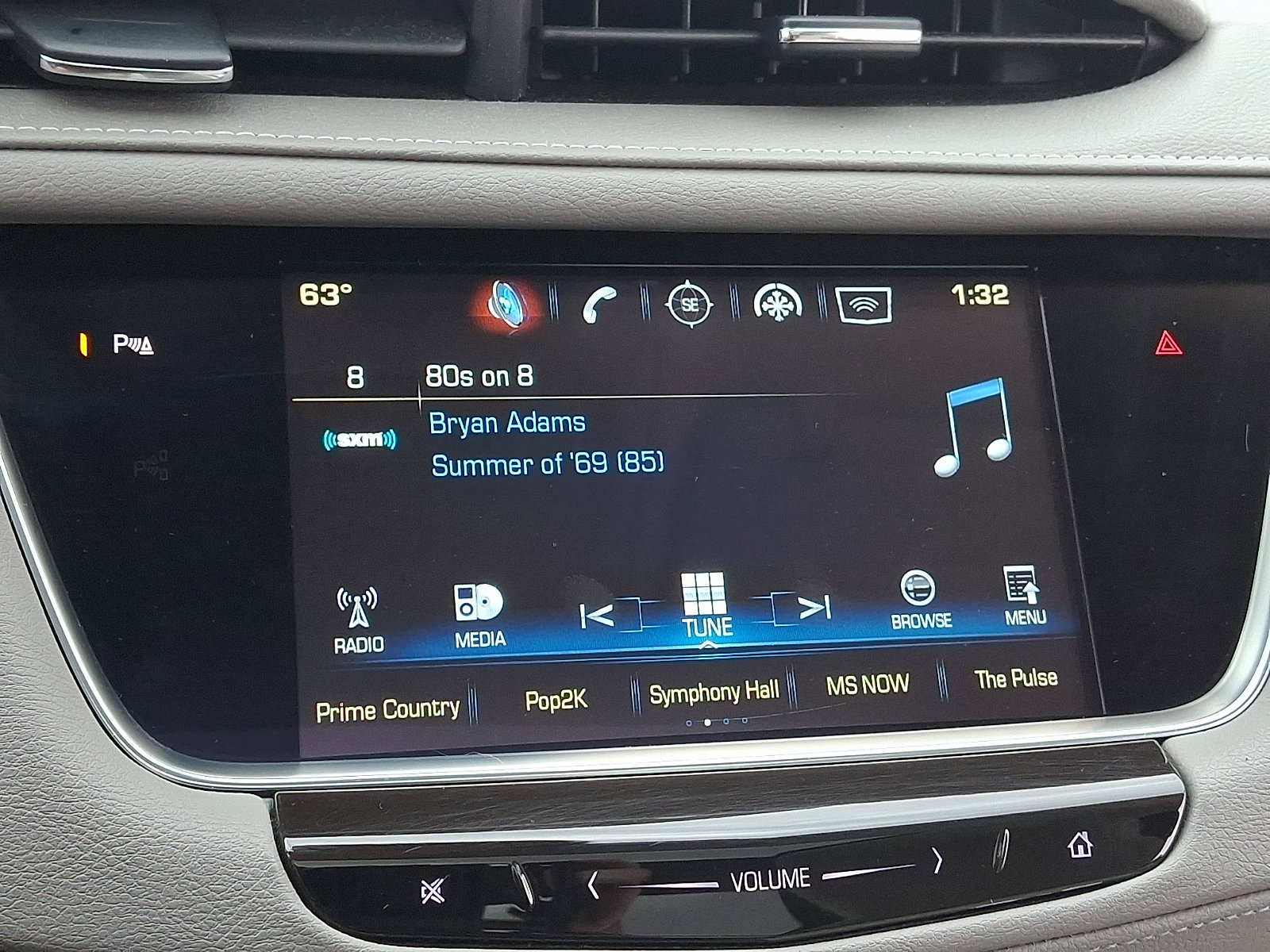 Used 2017 Cadillac XT5 Premium Luxury FWD image 24
