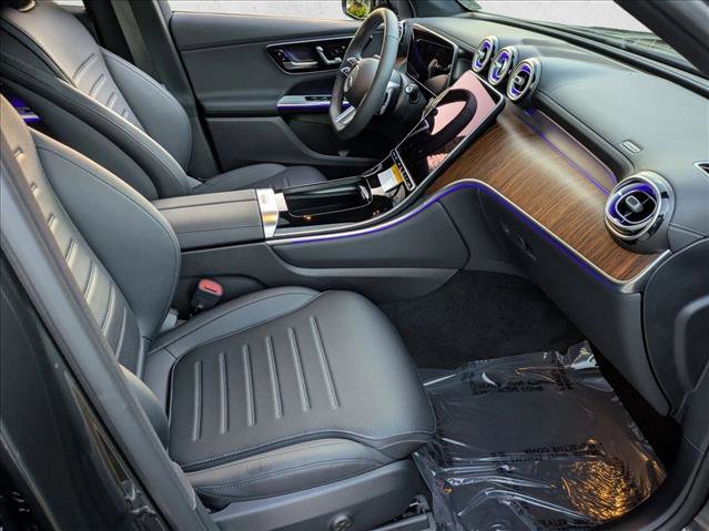 Used 2026 Mercedes-Benz GLC 300 4MATIC image 22