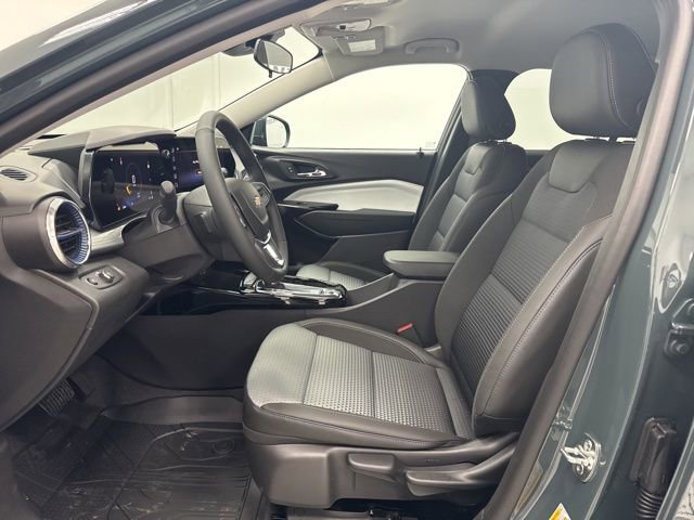 New 2026 Chevrolet Trax LT w/ Driver Confidence Package image 23