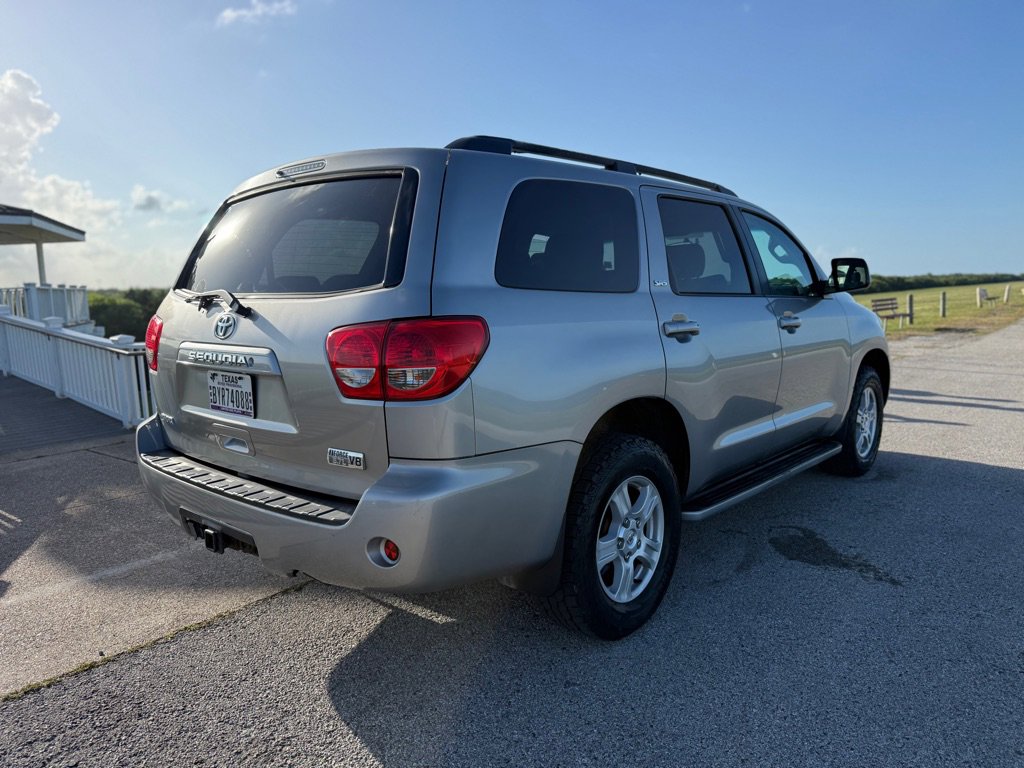 Used 2008 Toyota Sequoia SR5 image 5