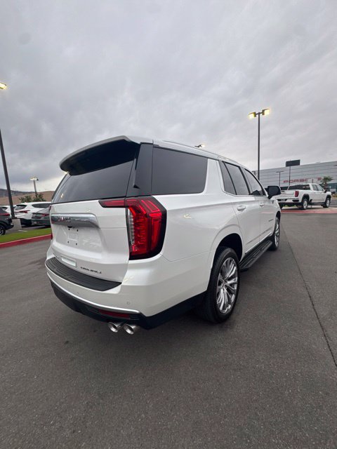 Used 2023 GMC Yukon Denali AWD/4WD image 5