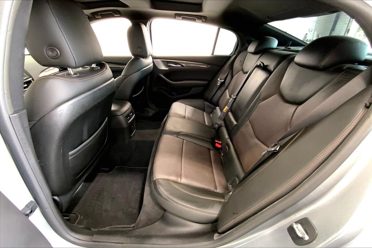 Used 2023 Cadillac CT5 V w/ Premium Package RWD image 19