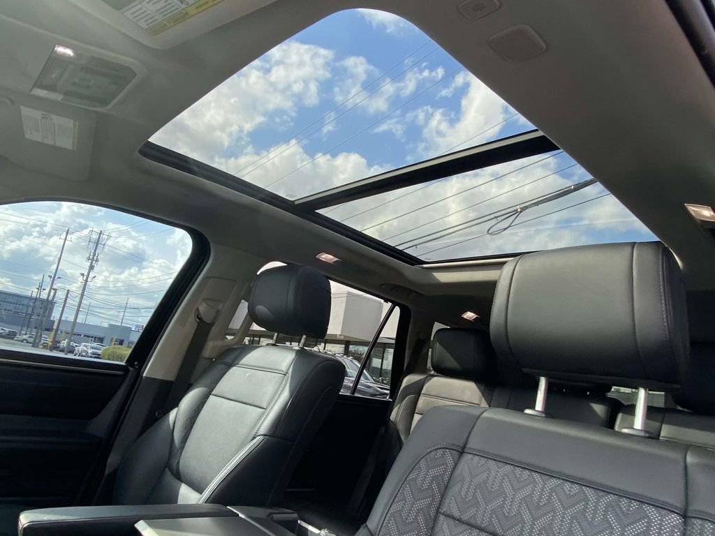 Used 2024 Toyota Sequoia Limited image 17