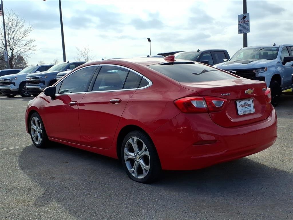 Used 2016 Chevrolet Cruze Premier image 6