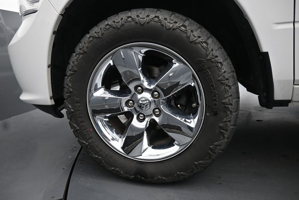 Used 2018 RAM 1500 Express w/ Express Value Package AWD/4WD image 14