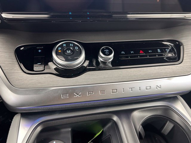 New 2027 Ford Expedition Max Platinum AWD/4WD image 22