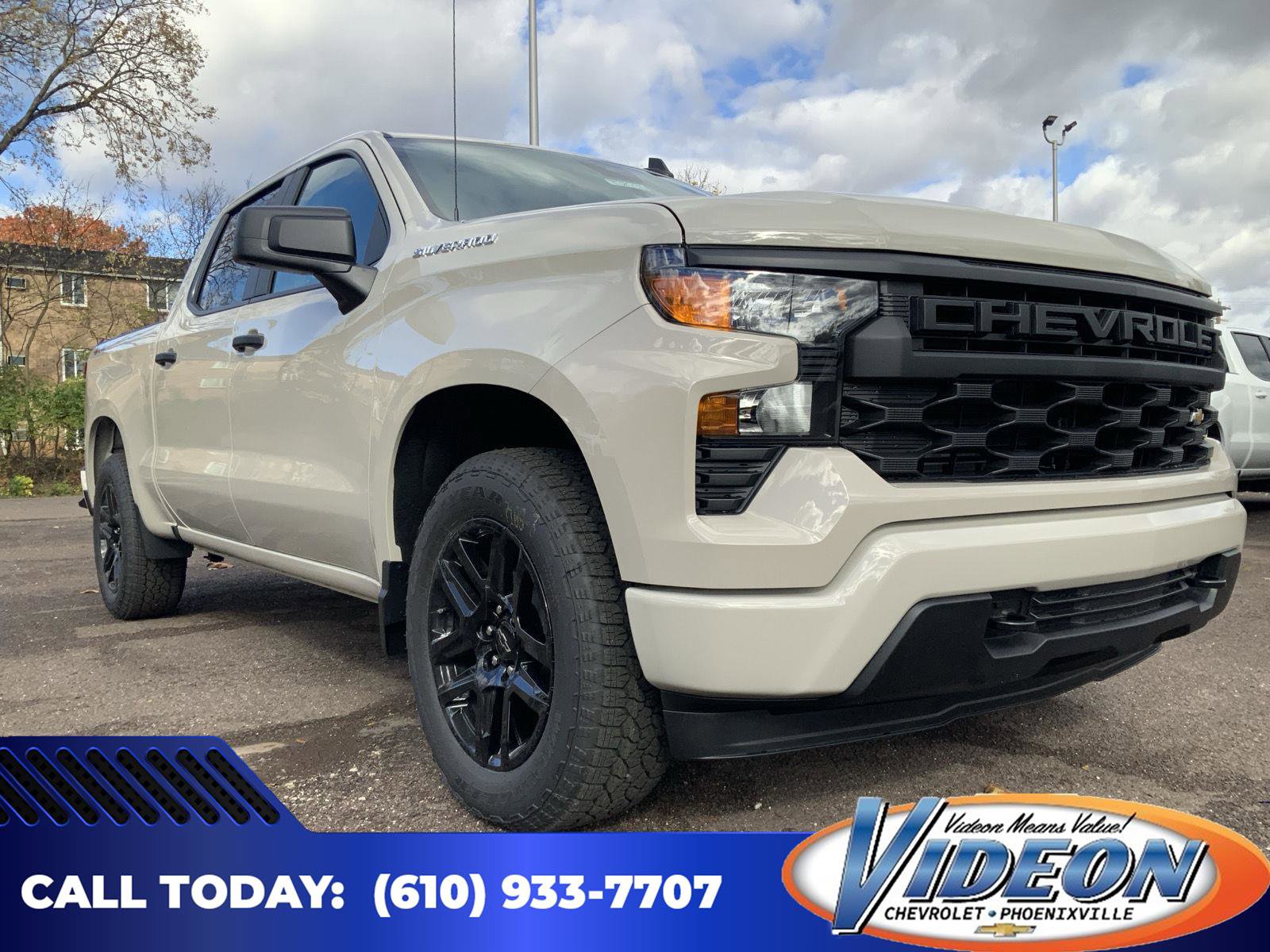 New 2026 Chevrolet Silverado 1500 Custom AWD/4WD image 1