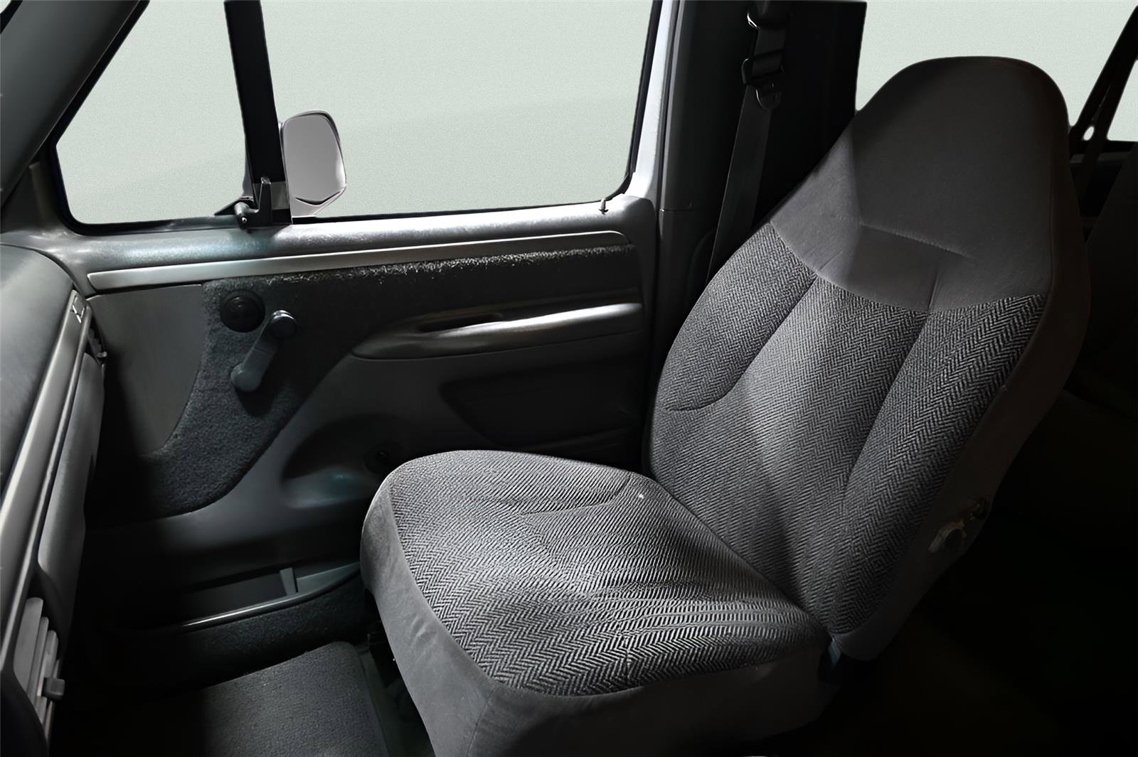 Used 1993 Ford Bronco image 13