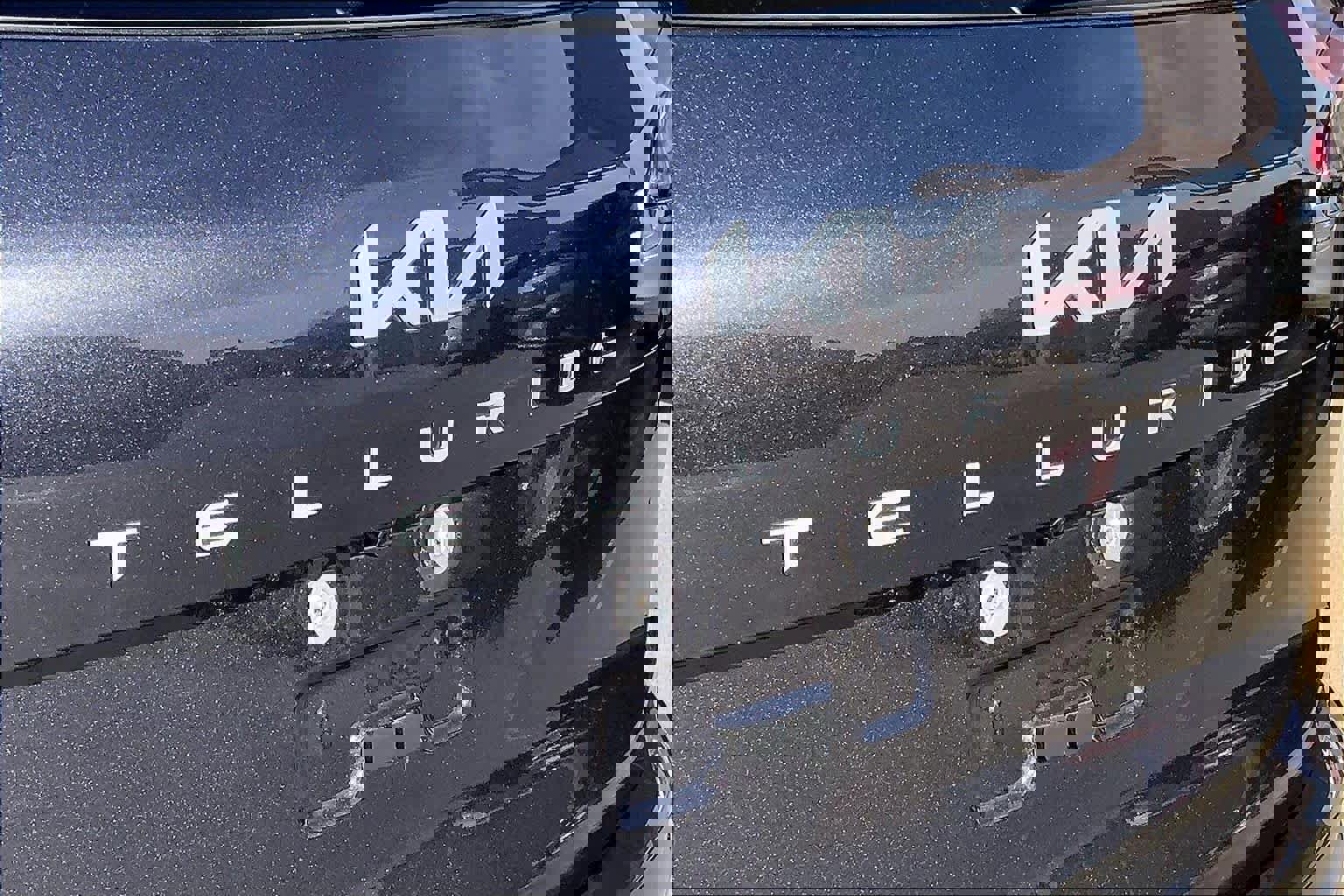 Used 2025 Kia Telluride SX image 33