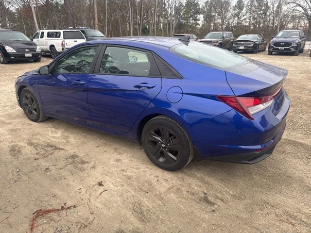 Used 2022 Hyundai Elantra SEL w/ Convenience Package image 6