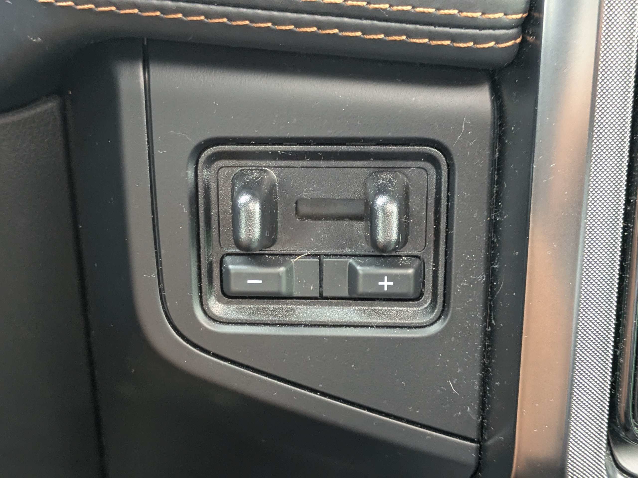 Used 2024 Ford Expedition Max Platinum AWD/4WD image 31