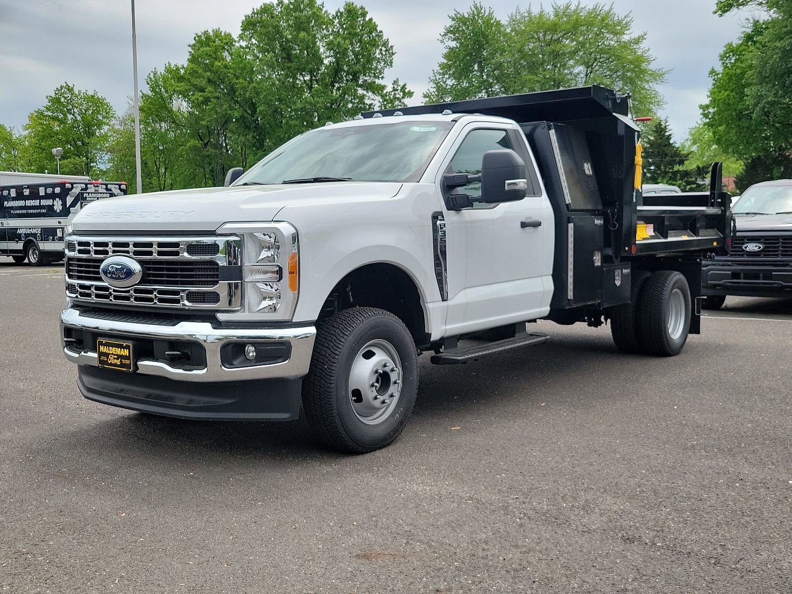 New 2023 Ford F350 XL w/ Snow Plow Prep Package image 2