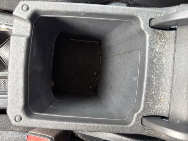 Used 2021 Volkswagen Tiguan SE w/ Panoramic Sunroof Package image 36