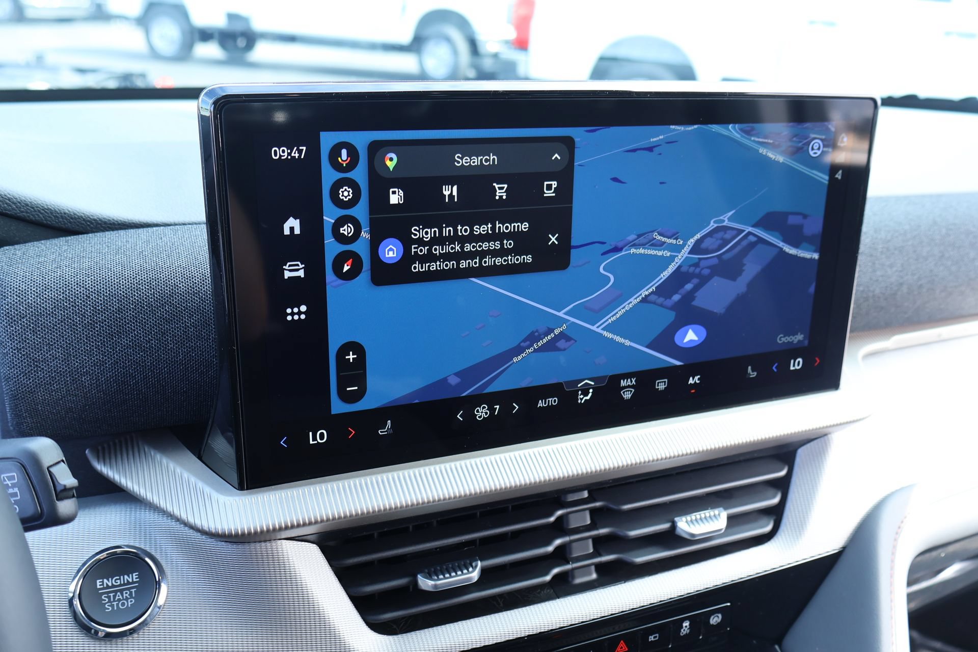 New 2026 Ford Explorer Active RWD image 7