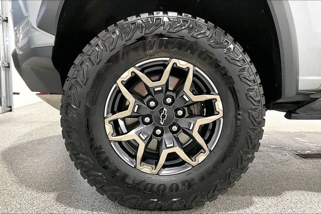Used 2024 Chevrolet Colorado ZR2 w/ ZR2 Convenience Package III AWD/4WD image 45