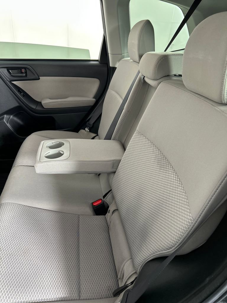 Used 2015 Subaru Forester 2.5i Premium AWD/4WD image 16