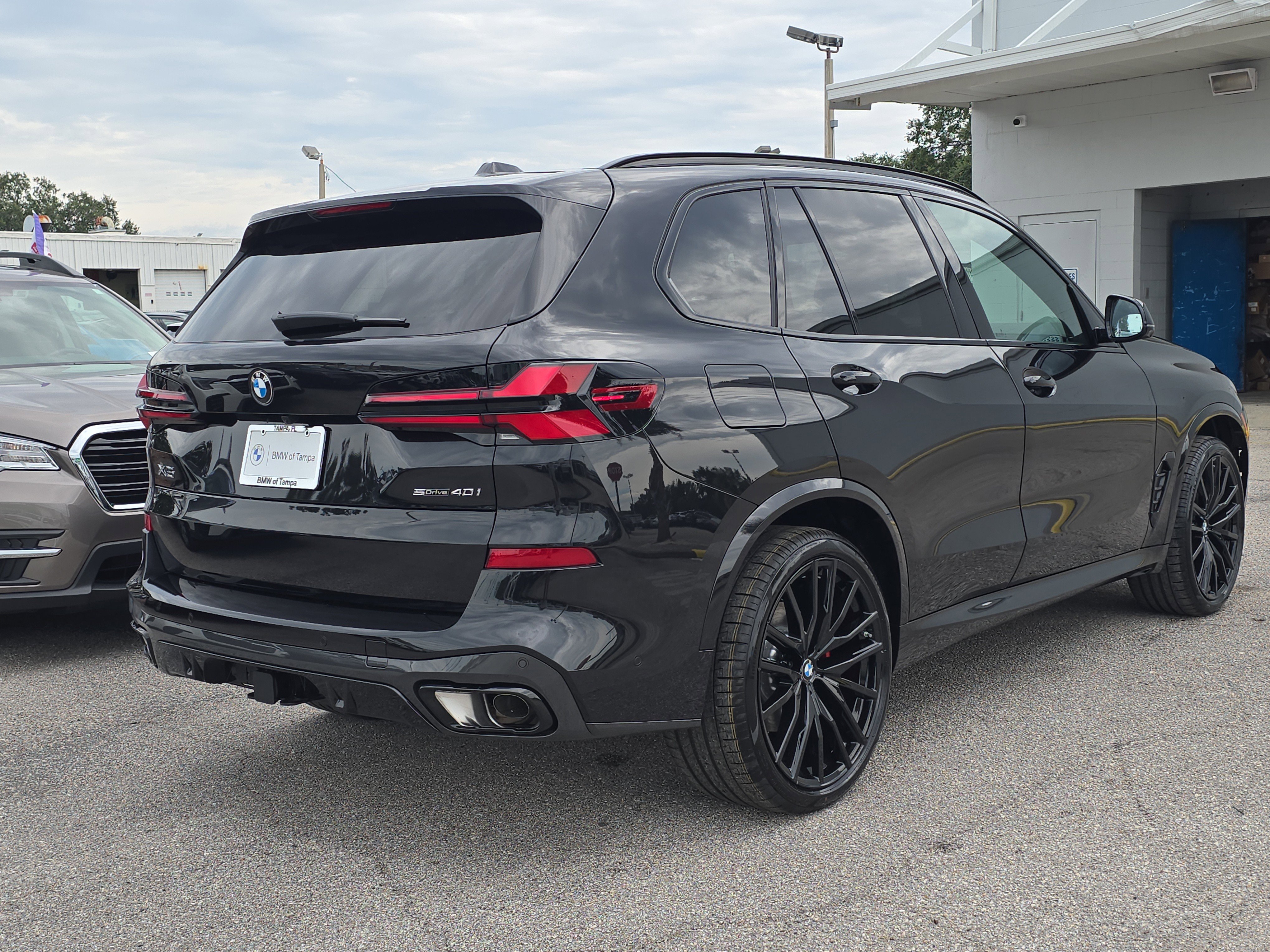 New 2026 BMW X5 sDrive40i w/ M Sport Package image 5