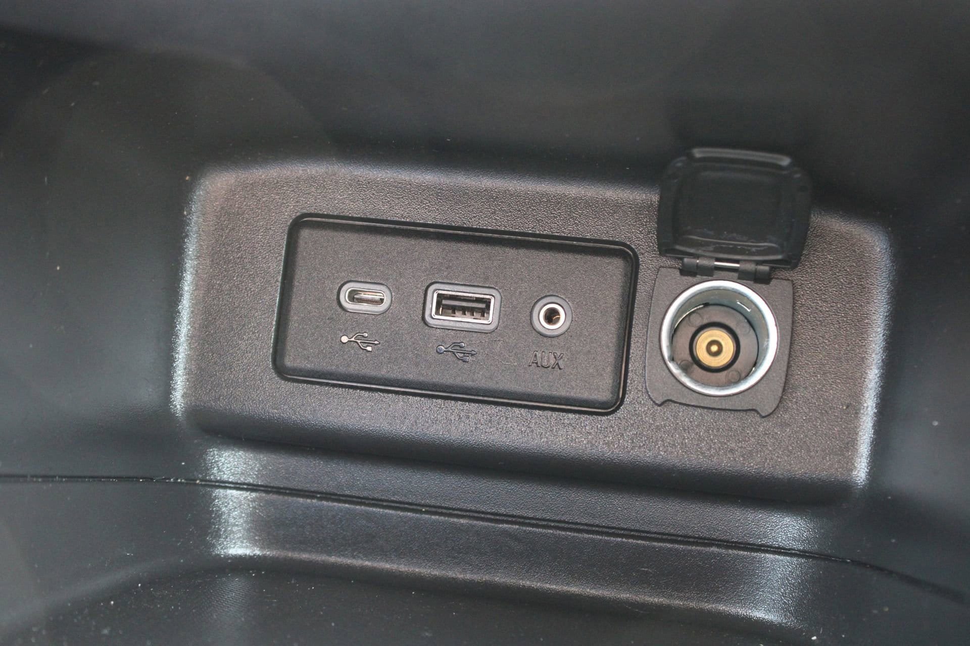 Used 2022 Chevrolet Equinox LT FWD image 39