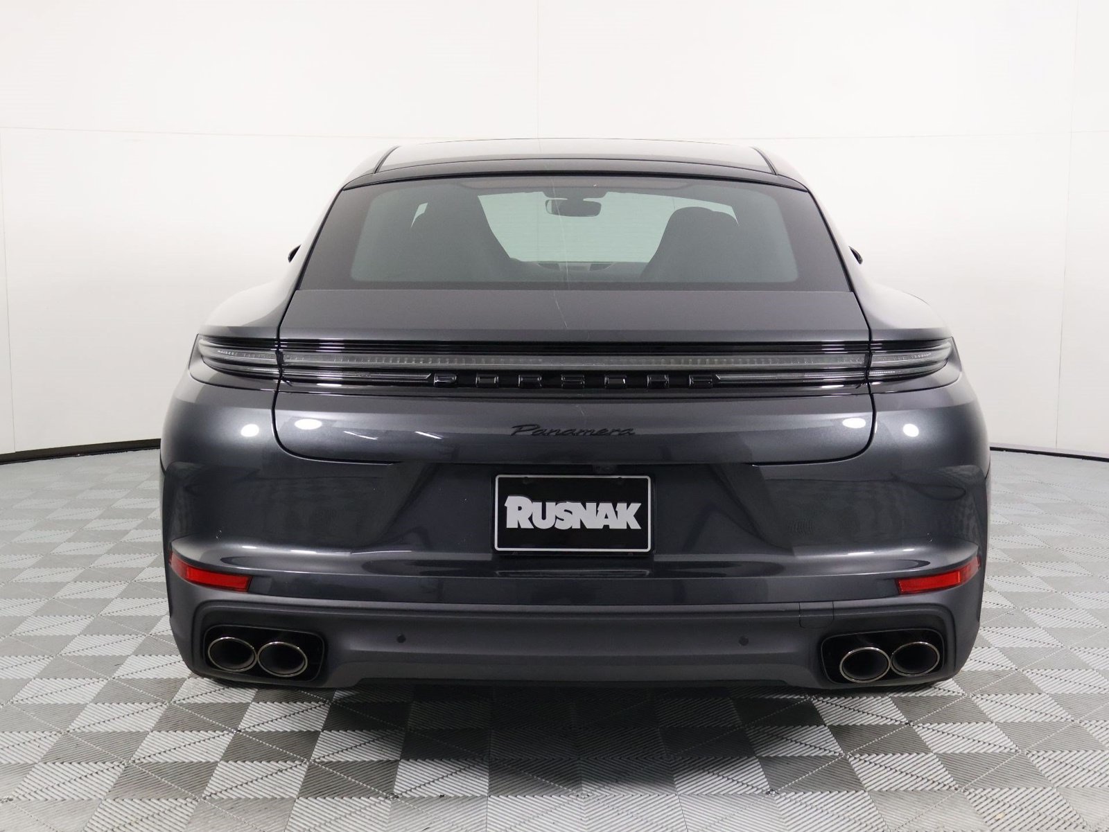 New 2026 Porsche Panamera RWD image 6