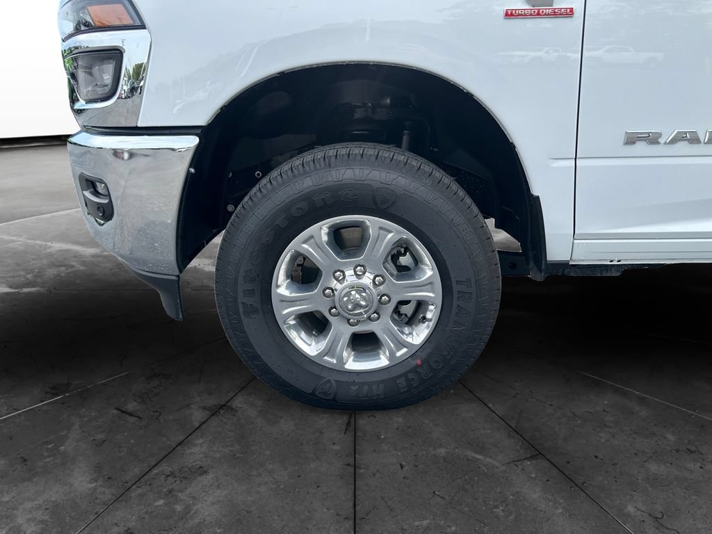 New 2025 RAM 2500 Big Horn AWD/4WD image 14