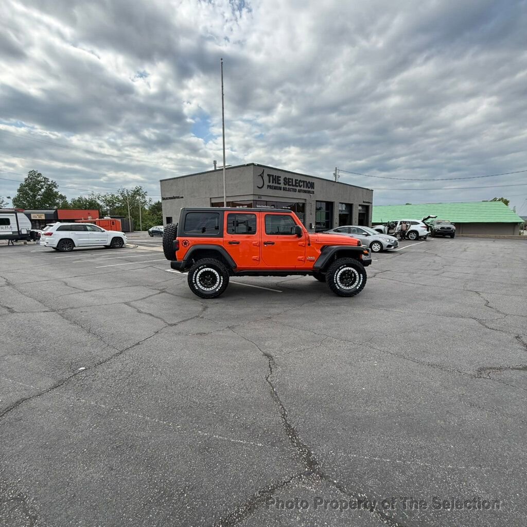 Used 2018 Jeep Wrangler Unlimited Sport AWD/4WD image 17