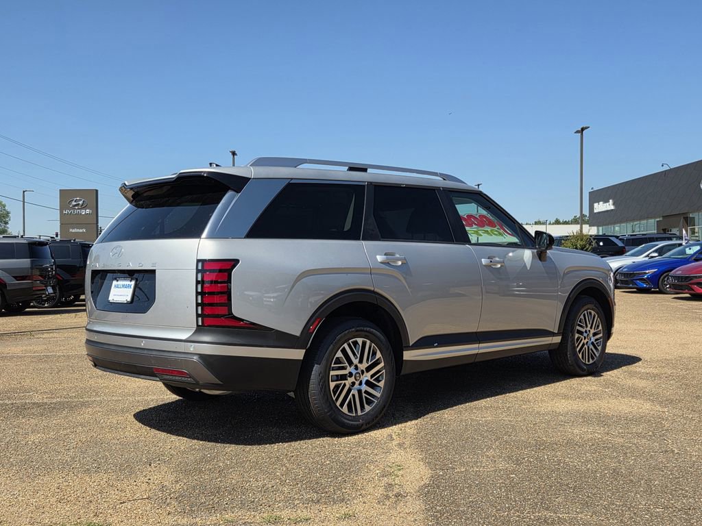 New 2026 Hyundai Palisade SEL FWD image 2