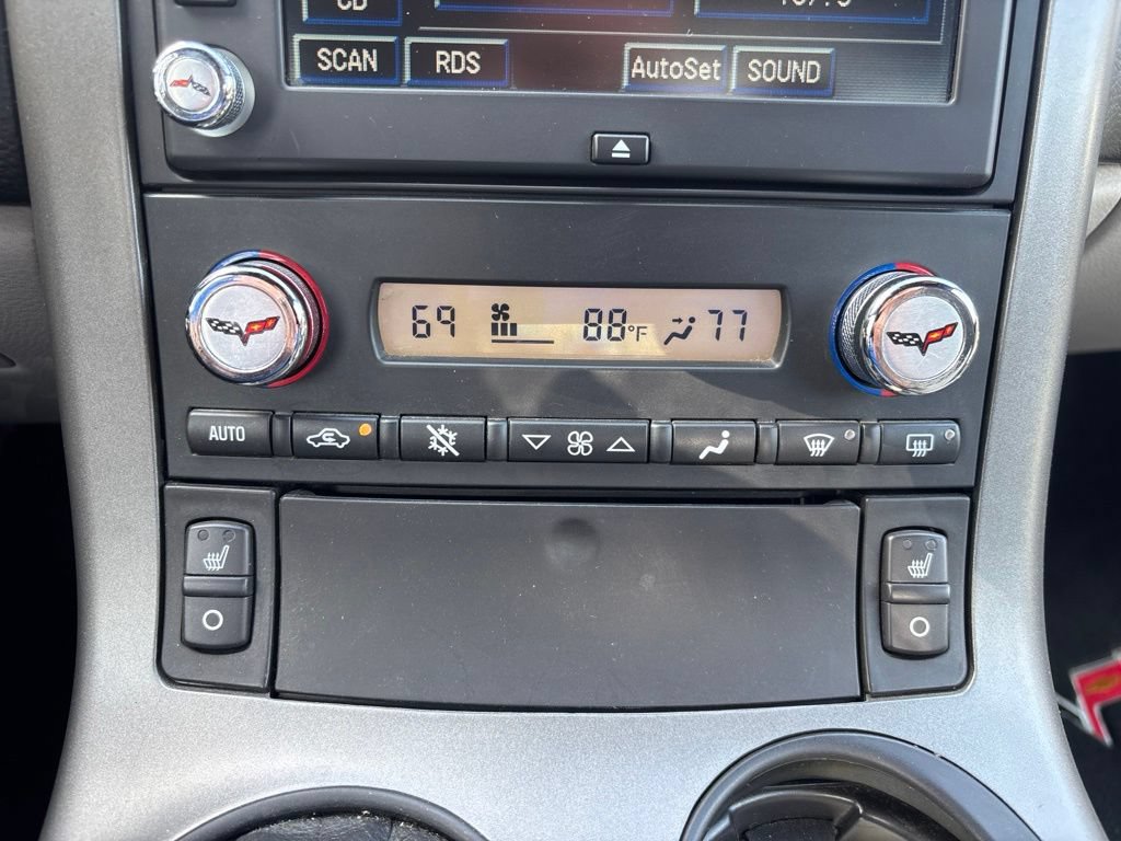 Used 2007 Chevrolet Corvette Convertible w/ Preferred Equipment Group RWD image 21