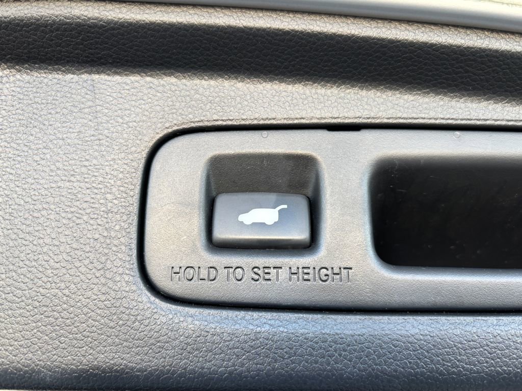 Used 2023 Honda CR-V Sport Touring image 32