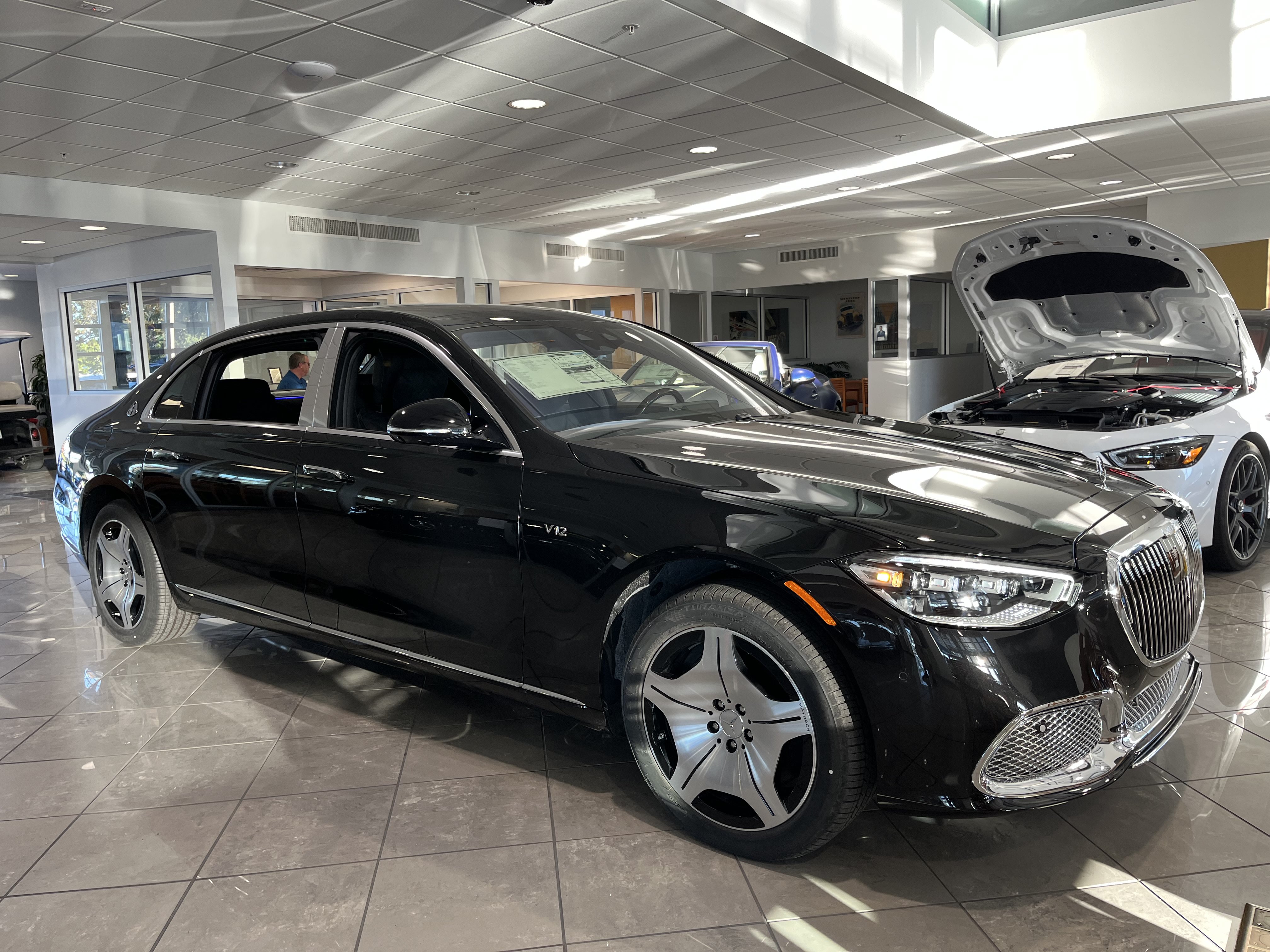 New 2026 Mercedes-Benz Maybach S 680 4MATIC image 5