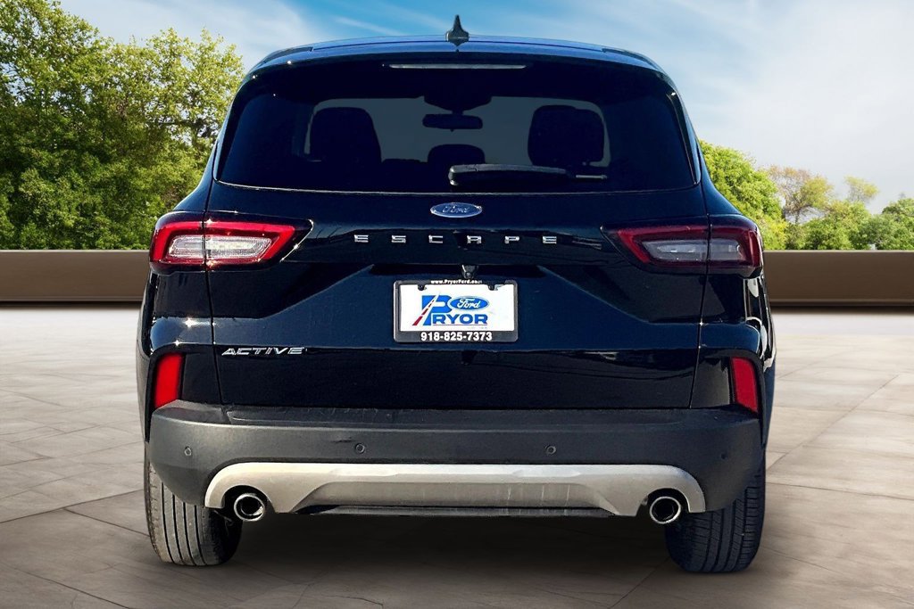 Used 2024 Ford Escape Active w/ Tech Pack #1 FWD image 4