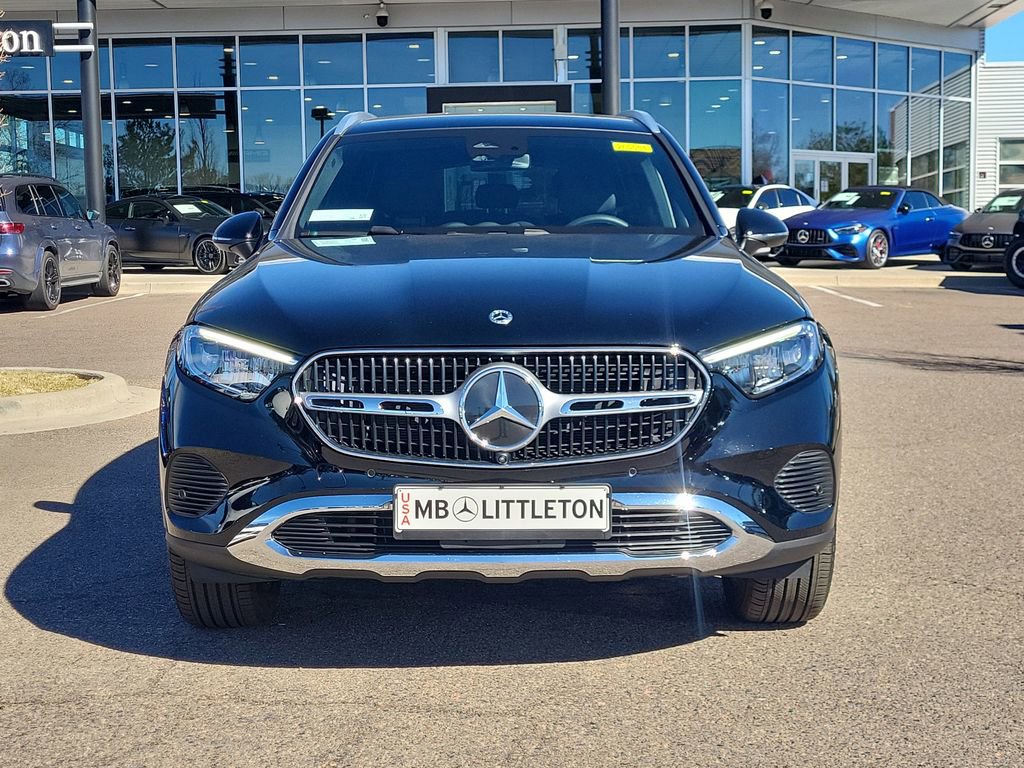 Used 2026 Mercedes-Benz GLC 300 4MATIC image 2