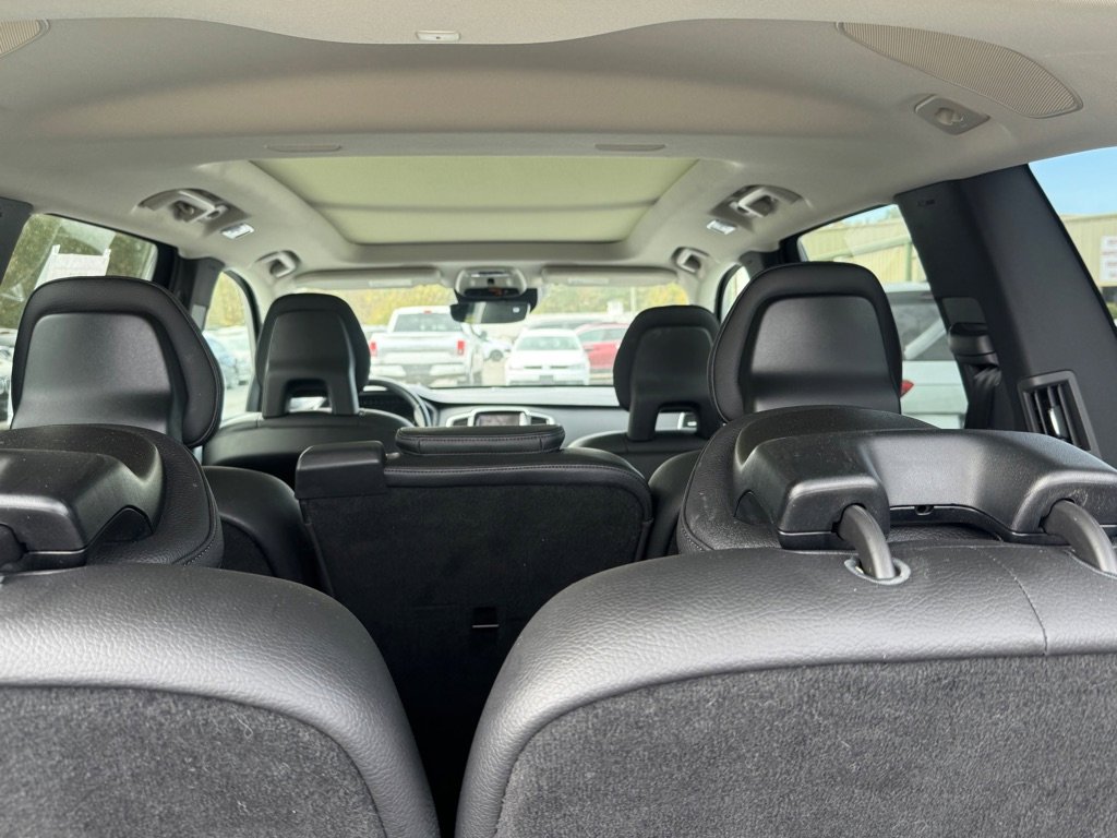 Used 2016 Volvo XC90 T6 Momentum image 23