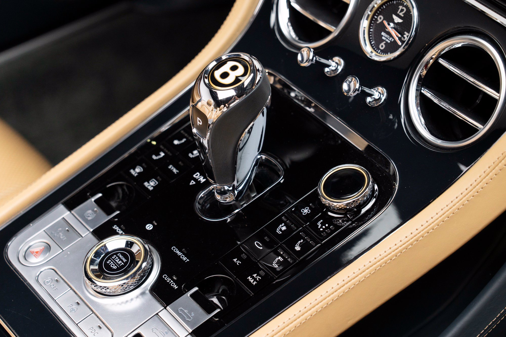 Used 2020 Bentley Continental GT AWD/4WD image 35
