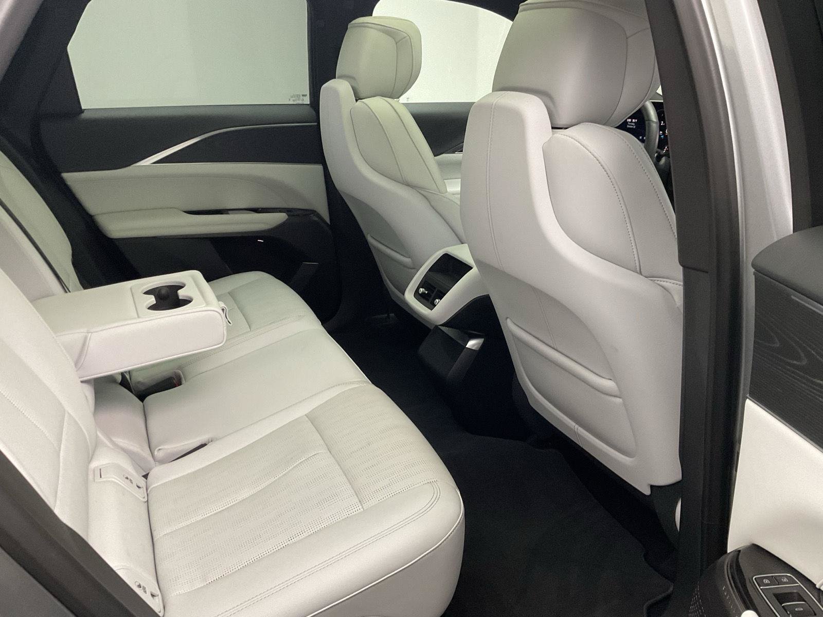 Used 2024 Cadillac Lyriq Luxury w/ LPO, Floor Liner Package RWD image 27