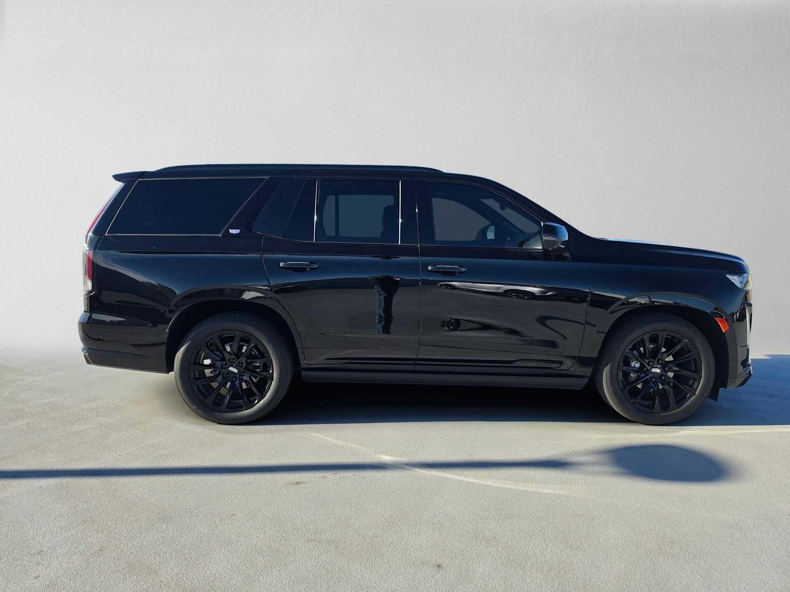 Used 2024 Cadillac Escalade Sport w/ LPO, ONYX Package AWD/4WD image 6