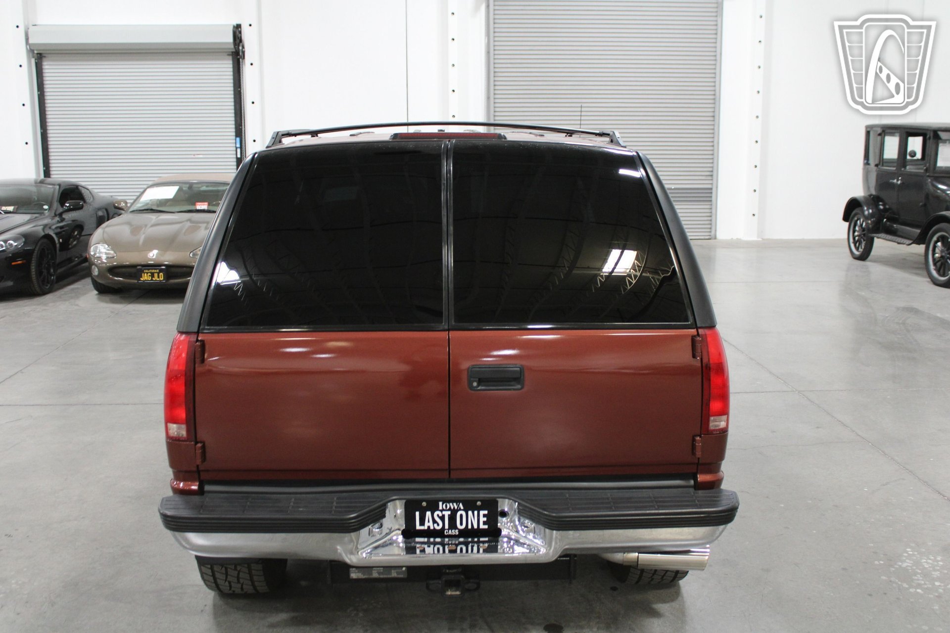 Used 1998 Chevrolet Tahoe 4WD 2-Door w/ Preferred Equipment Group 2 image 11