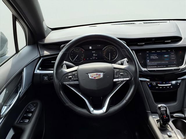 Used 2023 Cadillac XT6 Sport image 14